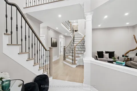 5095 Preservation Circle, ON L5M 7T5