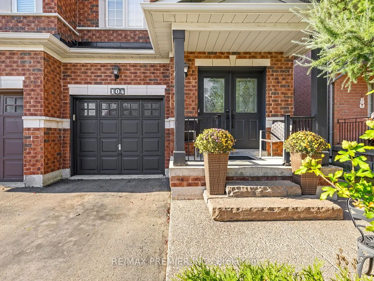 104 Humbershed Crescent, ON L7E 2X6