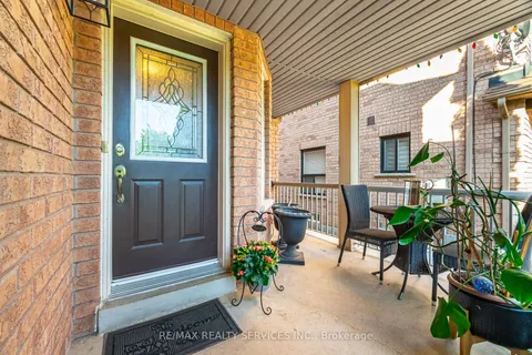 28 Fallstar Crescent, ON L7A 2J6