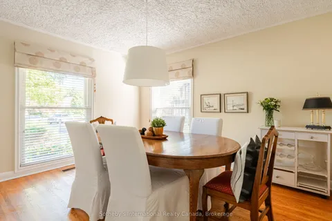 1662 Bramsey Drive, ON L5J 2H6