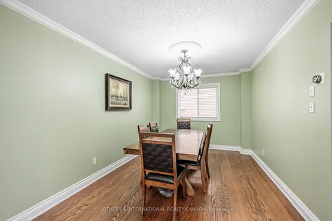 5930 Bassinger Place, ON L5M 6K5