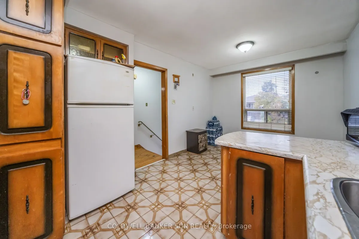 69 Songwood Drive, ON M9M 1X4