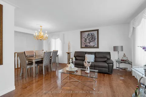 13 Bairstow Crescent, ON L7G 1L9