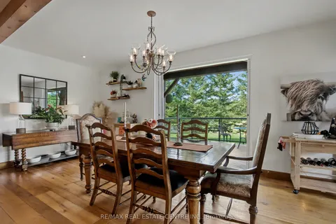 16 Deer Run Crescent, ON L7J 2L7