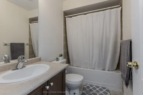 3356 Mikalda Road, ON L7M 0K9