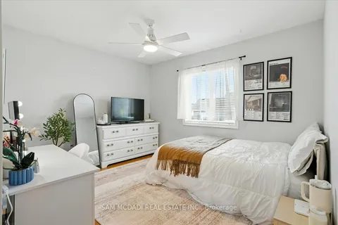 3 Maude Court, ON L9W 0A3