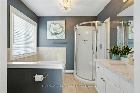 3 Maude Court, ON L9W 0A3