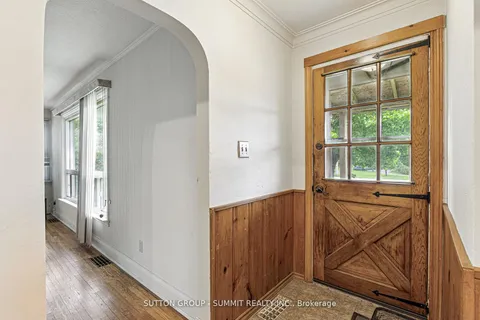 8555 Heritage Road, ON L6Y 0E4