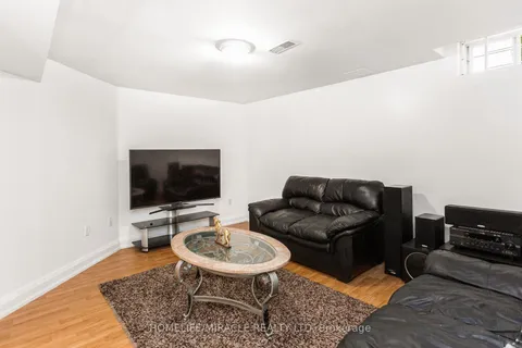 20 Atira Avenue, ON L7A 3T3