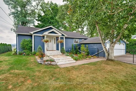 636 West Oval Drive, ON L7T 1B9