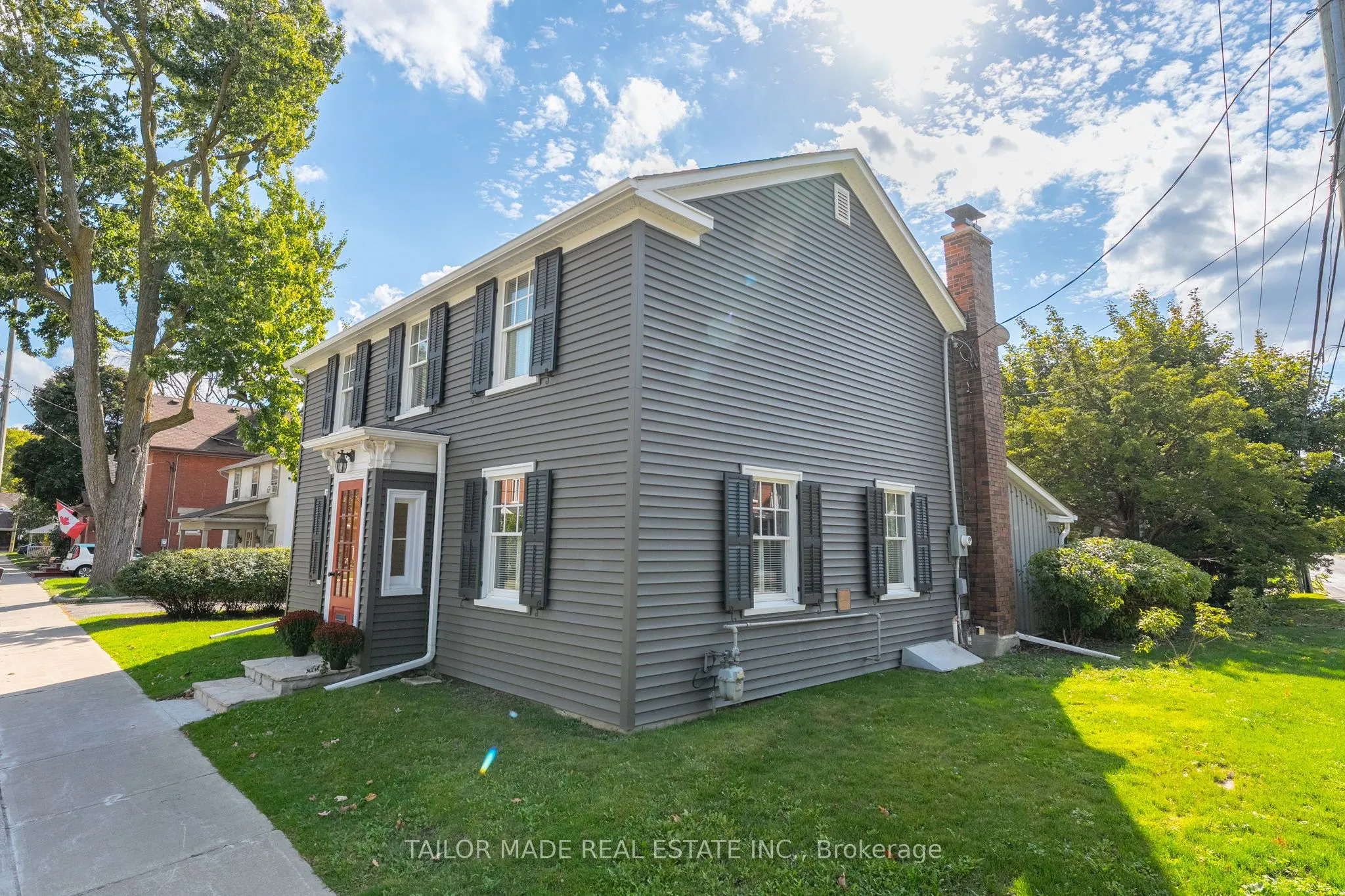 19 Isabella Street, ON L6X 1P4