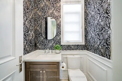 343 Tudor Avenue, ON L6K 0G8