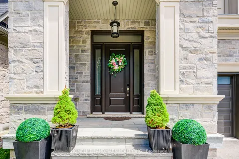 343 Tudor Avenue, ON L6K 0G8