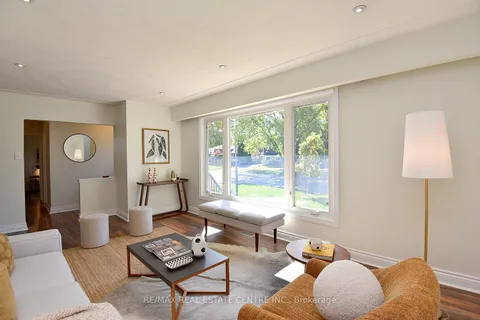 405 Erindale Drive, ON L7L 4T3