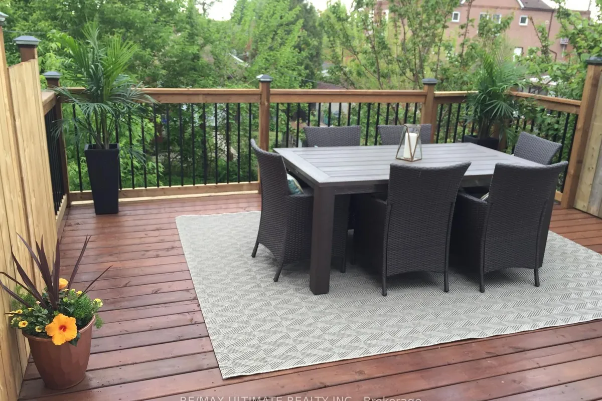 59 Cameron Avenue, ON M6M 1R1