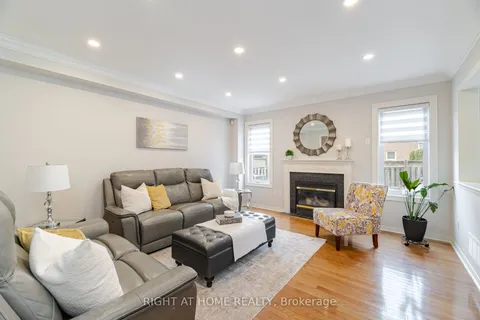 5467 Blue Spruce Avenue, ON L7L 7C6