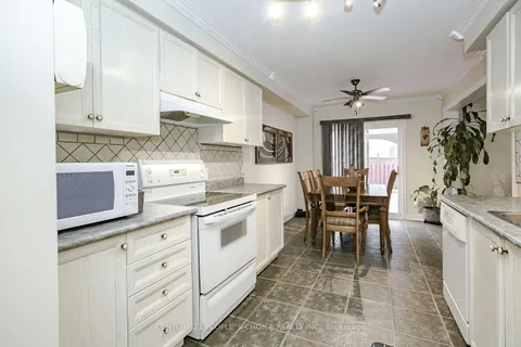 1 LAKE LOUISE Drive, ON L6X 4W5