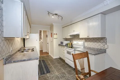 1 LAKE LOUISE Drive, ON L6X 4W5