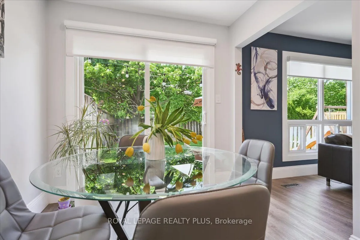 284 Rimmington Drive, ON L6H 3N5