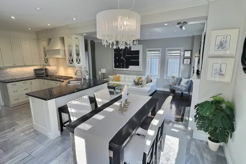 70 Colonel Bertram Road, ON L6Z 4T6