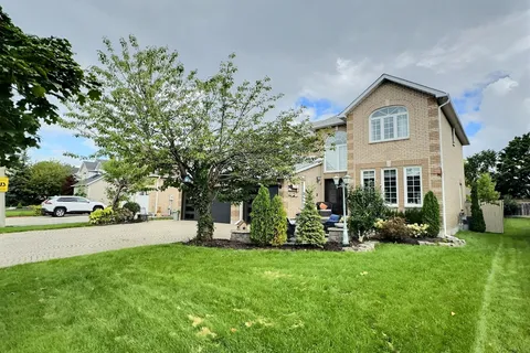 70 Colonel Bertram Road, ON L6Z 4T6