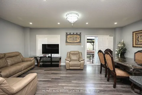 1162 Tupper Drive, ON L9T 6T4