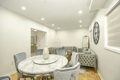 20 Culture Crescent, ON L6X 4V4