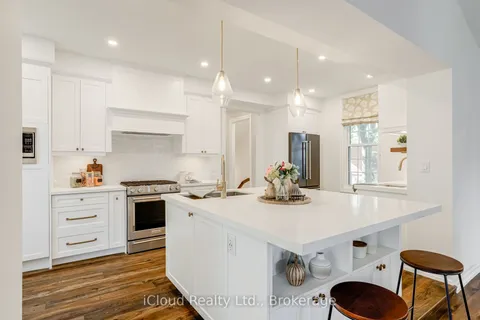 63 Zina Street, ON L9W 1E5