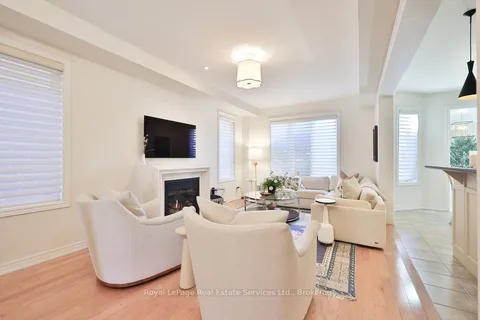 3294 Robert Brown Boulevard, ON L6M 0N7