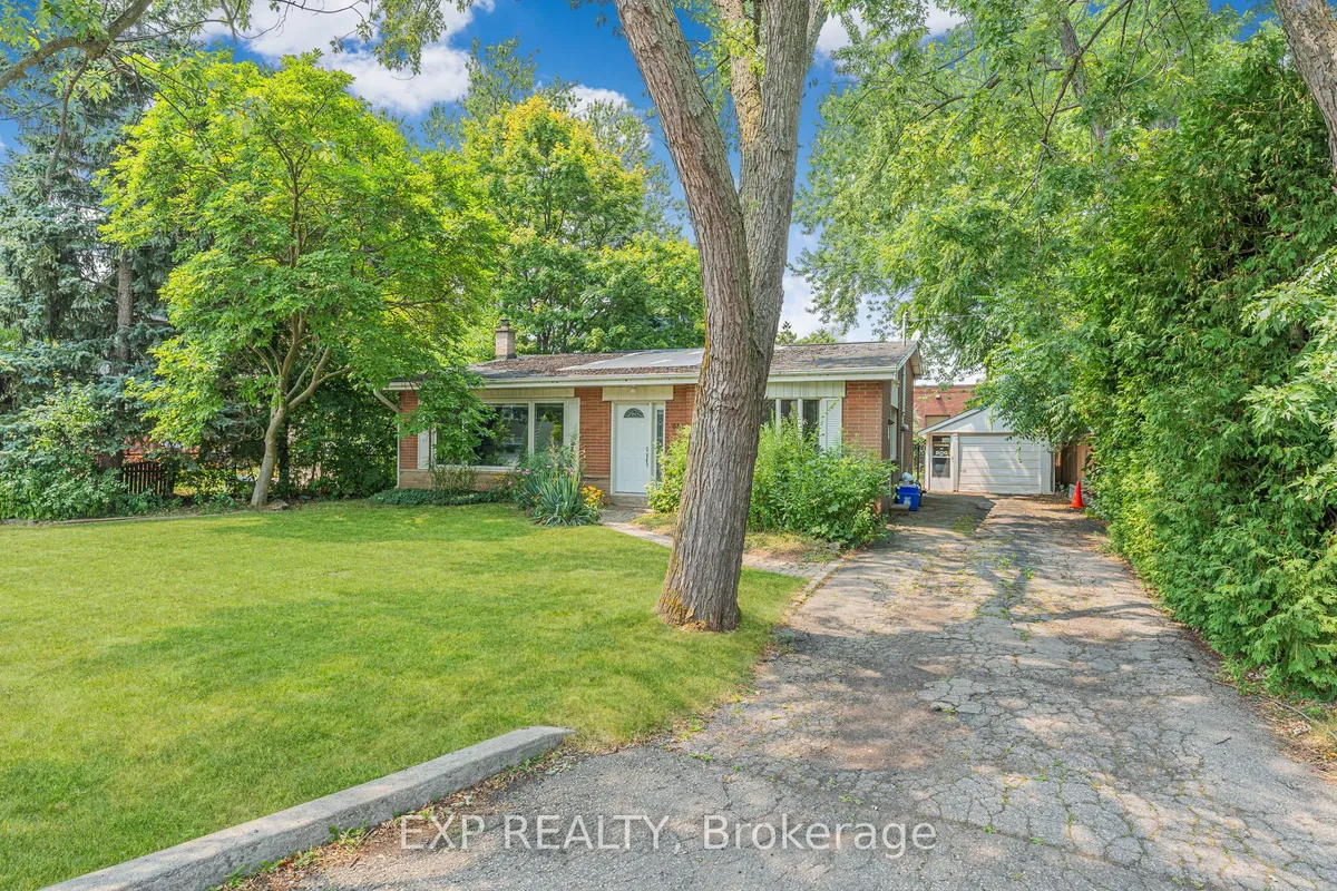 611 Pinegrove Road, ON L6K 2C5