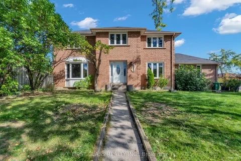 4290 Radisson Crescent, ON L5M 4C1