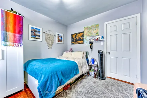 29 Evans Avenue, ON M8Z 1H4