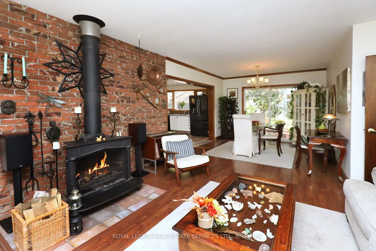 167 Oliver Place, ON L6H 1K9