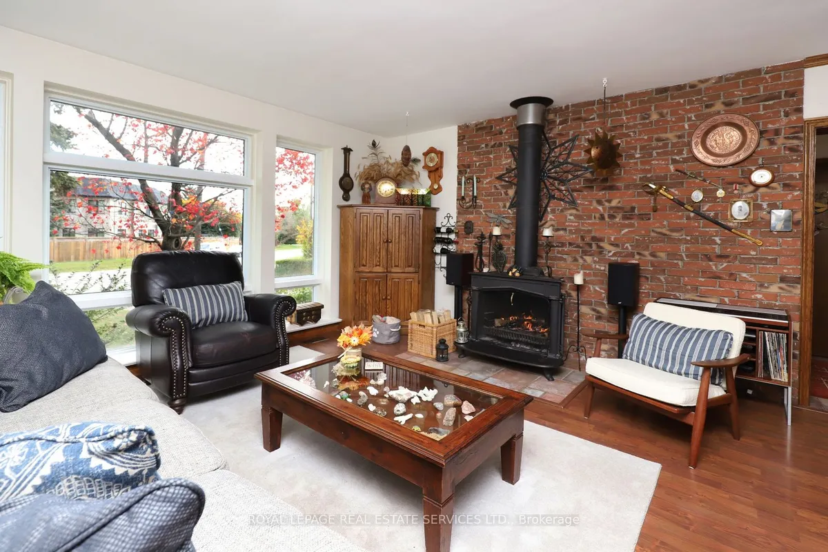 167 Oliver Place, ON L6H 1K9