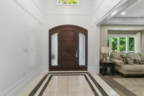 1160 Birchview Drive, ON L5H 3C8