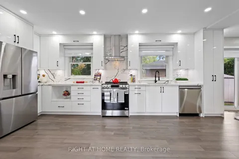 1395 Niels Avenue, ON L7P 2E6