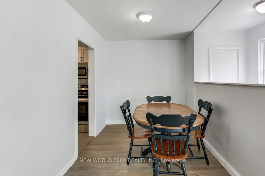 21 Restever Gate, ON M9W 4B8