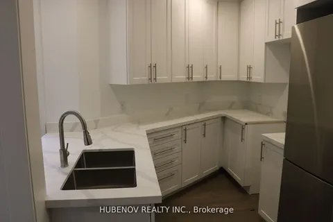 1640 Dufferin Street, ON M6H 3L8