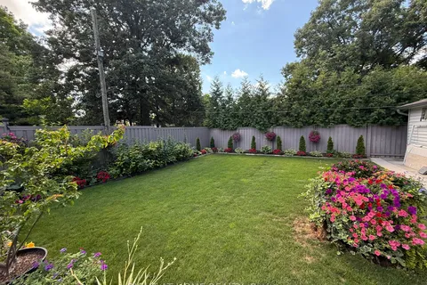 6 Burnelm Drive, ON M9B 4N3