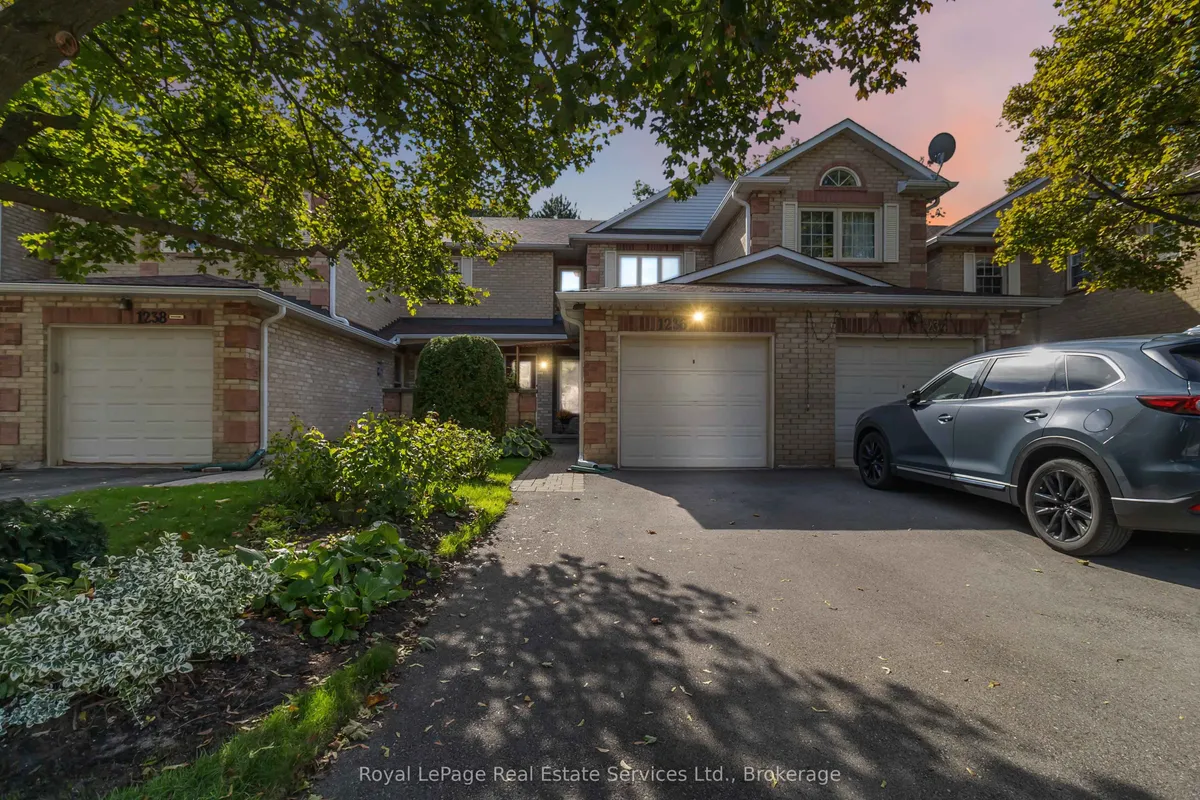 1236 McCraney Street, ON L6H 4S6