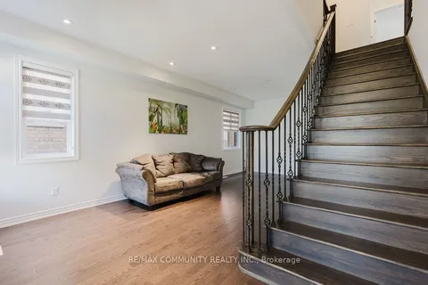 100 Folgate Crescent, ON L6R 4A7