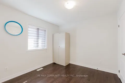 100 Folgate Crescent, ON L6R 4A7