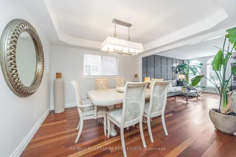 6881 Forest Park Drive, ON L5N 6X7