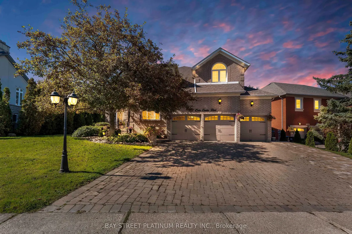 2451 Erin Centre Boulevard, ON L5M 5B3