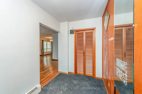 14242 Mt.Pleasant Road, ON L7E 3M2