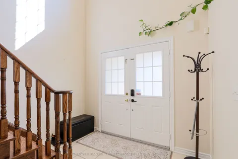 24 Mellowood Avenue, ON L6P 2P2