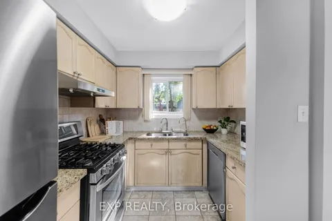 148 Taylorwood Avenue, ON L7E 1H8