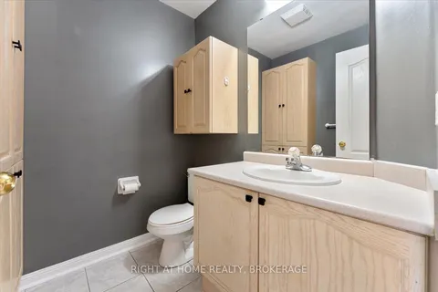 33 Atwood Avenue, ON L7G 5Z9