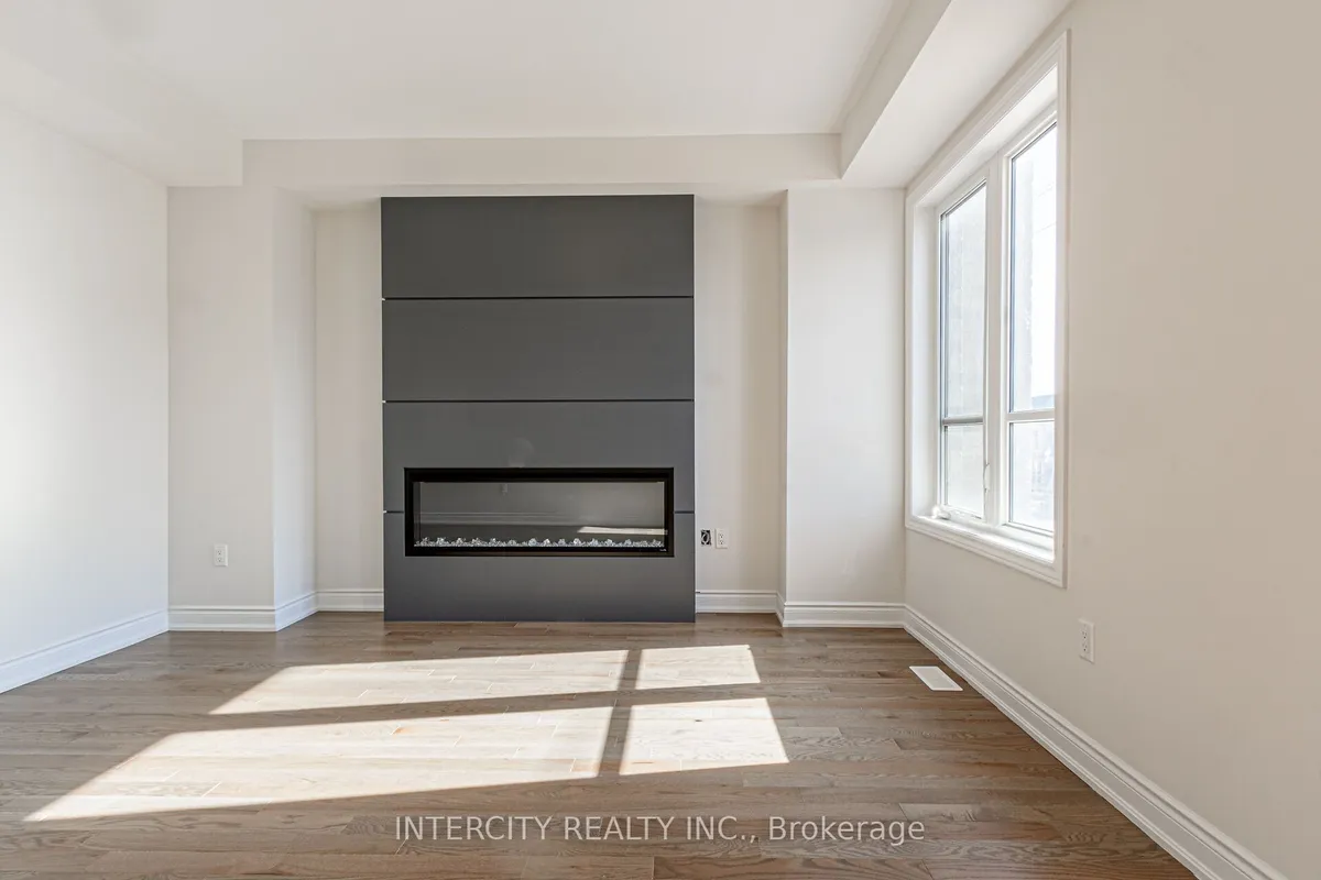 3273 Sixth Line, ON L6H 0Z8