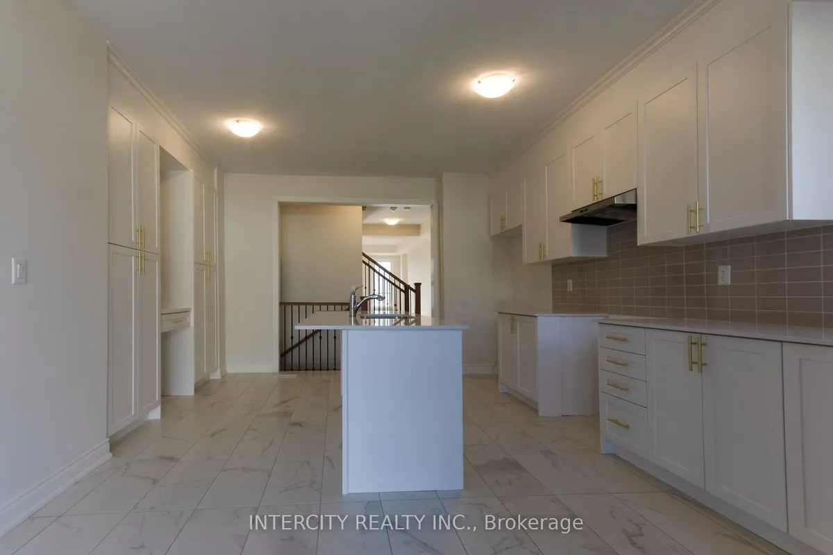 3273 Sixth Line, ON L6H 0Z8